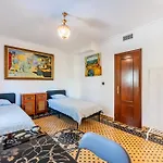 Majestic By The Heated Private Pool & Jacuzzi * 베날마데나코스타