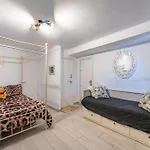 Majestic By The Heated Private Pool & Jacuzzi * 베날마데나코스타
