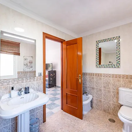 Villa Majestic By The Heated Private Pool & Jacuzzi *