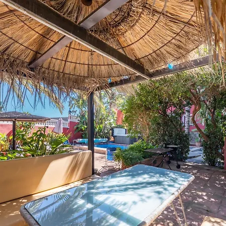 Majestic By The Heated Private Pool & Jacuzzi Villa *