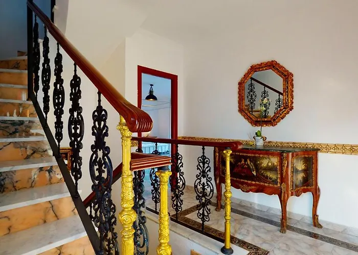 Majestic By The Heated Private Pool & Jacuzzi Villa Benalmádena