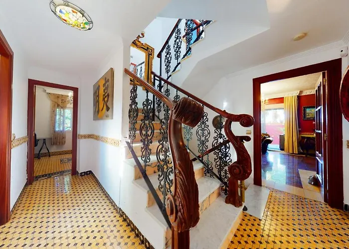 Majestic By The Heated Private Pool & Jacuzzi Villa Benalmádena