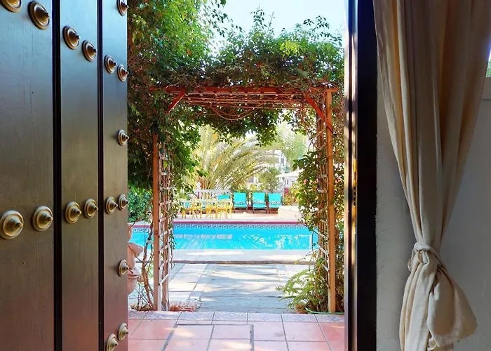 Majestic By The Heated Private Pool & Jacuzzi * Benalmádena