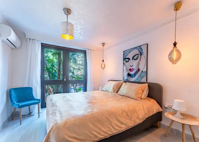 Villa Majestic By The Heated Private Pool & Jacuzzi Benalmádena