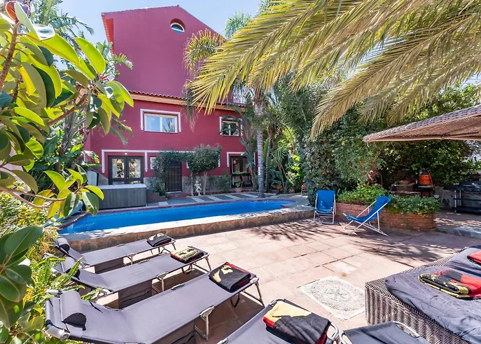 Majestic By The Heated Private Pool & Jacuzzi Villa *