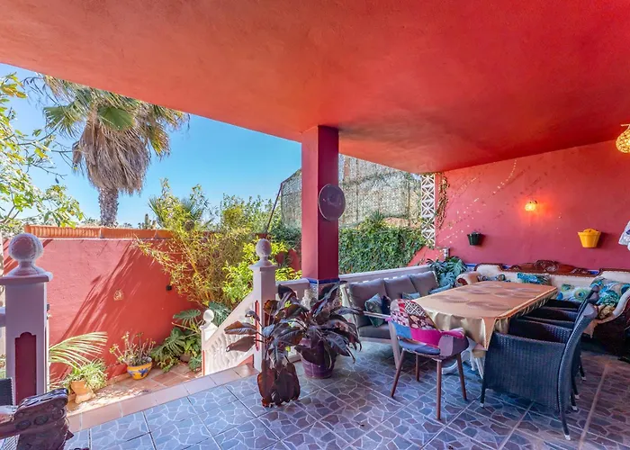 Majestic By The Heated Private Pool & Jacuzzi Villa *