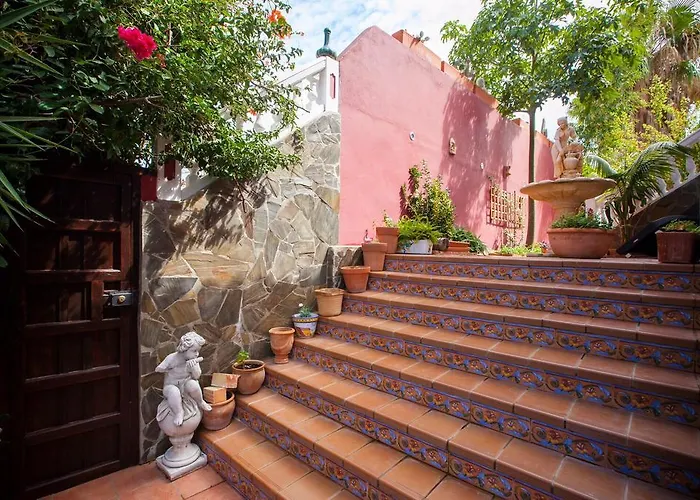 Majestic By The Heated Private Pool & Jacuzzi *